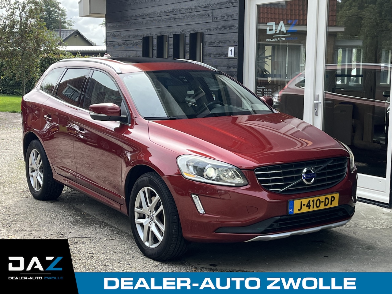 Volvo XC60 - 2.0 T5 FWD Summum Aut/Ecc/Leer/Navi/Pano - AutoWereld.nl