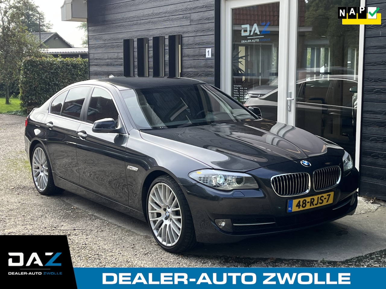 BMW 5-serie - 528i High Executive Aut/Ecc/Leer/Navi - AutoWereld.nl