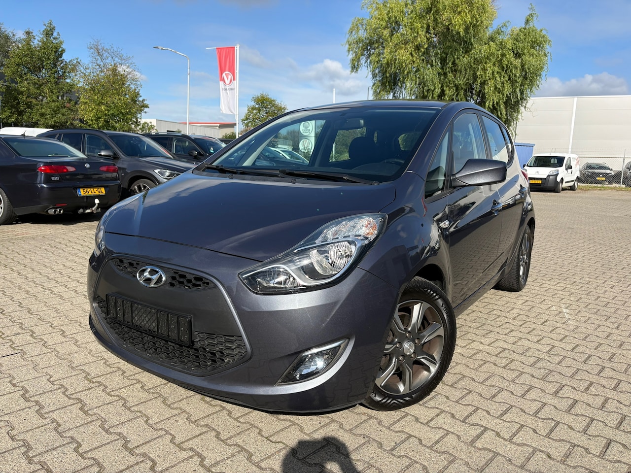 Hyundai ix20 - 1.6i Automaat (BOVAG/RIJKLAARPRÏJS) - AutoWereld.nl