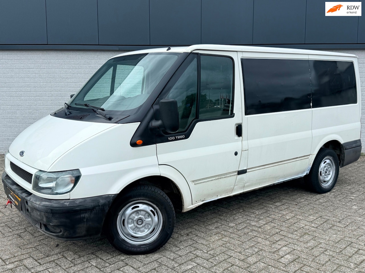 Ford Transit - 260S 2.0TDdi NAP AIRCO TREKHAAK - AutoWereld.nl