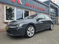 Volkswagen Golf - 1.0 TSI Life Business Lesauto Trekhaak Nette Staat Carplay Navigatie LED