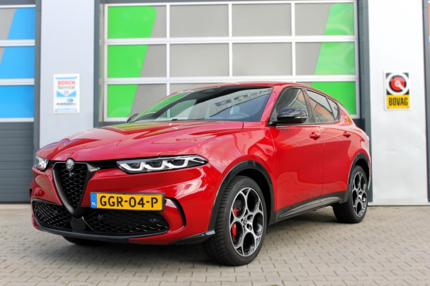 Alfa Romeo Tonale - 1.5T HYBRID VELOCE / 360 Camera / Alcantara / 19 Inch - AutoWereld.nl