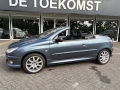 Peugeot 206 - 1.6i 16V Automaat Airco ECC PDC Jaar nieuwe APK