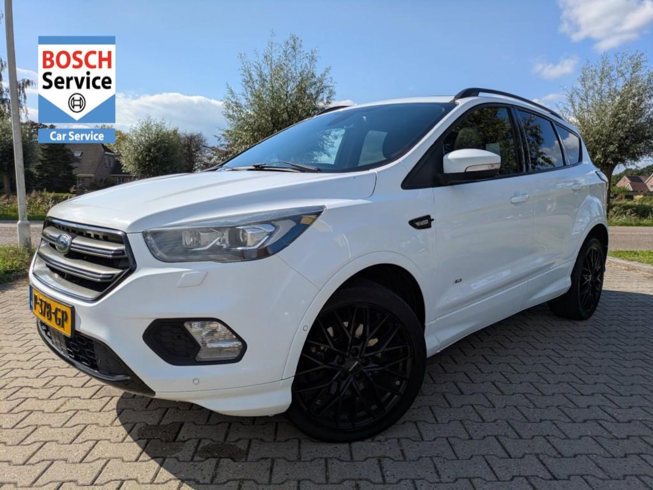 Ford Kuga - 1.5 EcoBoost ST Line 4WD 182pk I Nieuwe distributie I Camera I Trekhaak I WinterPack I Pan - AutoWereld.nl