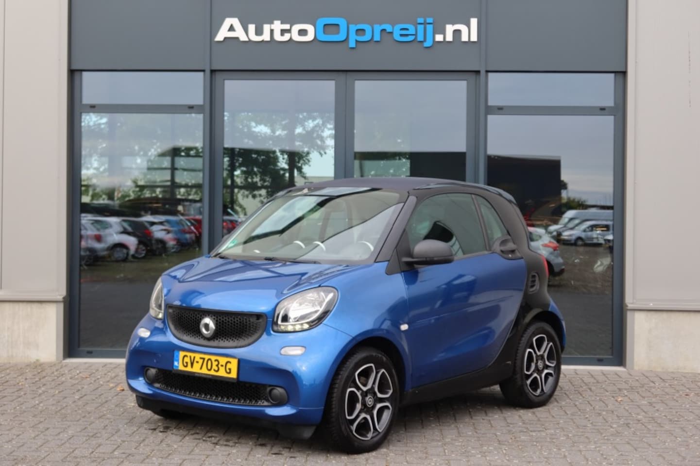 Smart Fortwo - 1.0 Pure Airco, LIM, LM-Velgen, Cruise/LIM - AutoWereld.nl