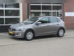 Volkswagen Polo - 1.0 TSI COMFORTLINE BUSINESS
