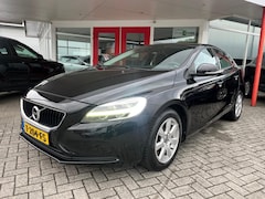 Volvo V40 - 2.0 T2 122 PK Navi Led koplampen Bluetooth Stoelverwarming