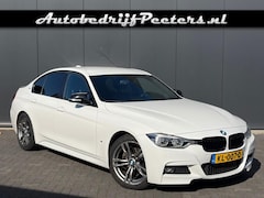 BMW 3-serie - 330e M Sport Shadow Leder Navi prof. LED Cruise PDC NL-auto