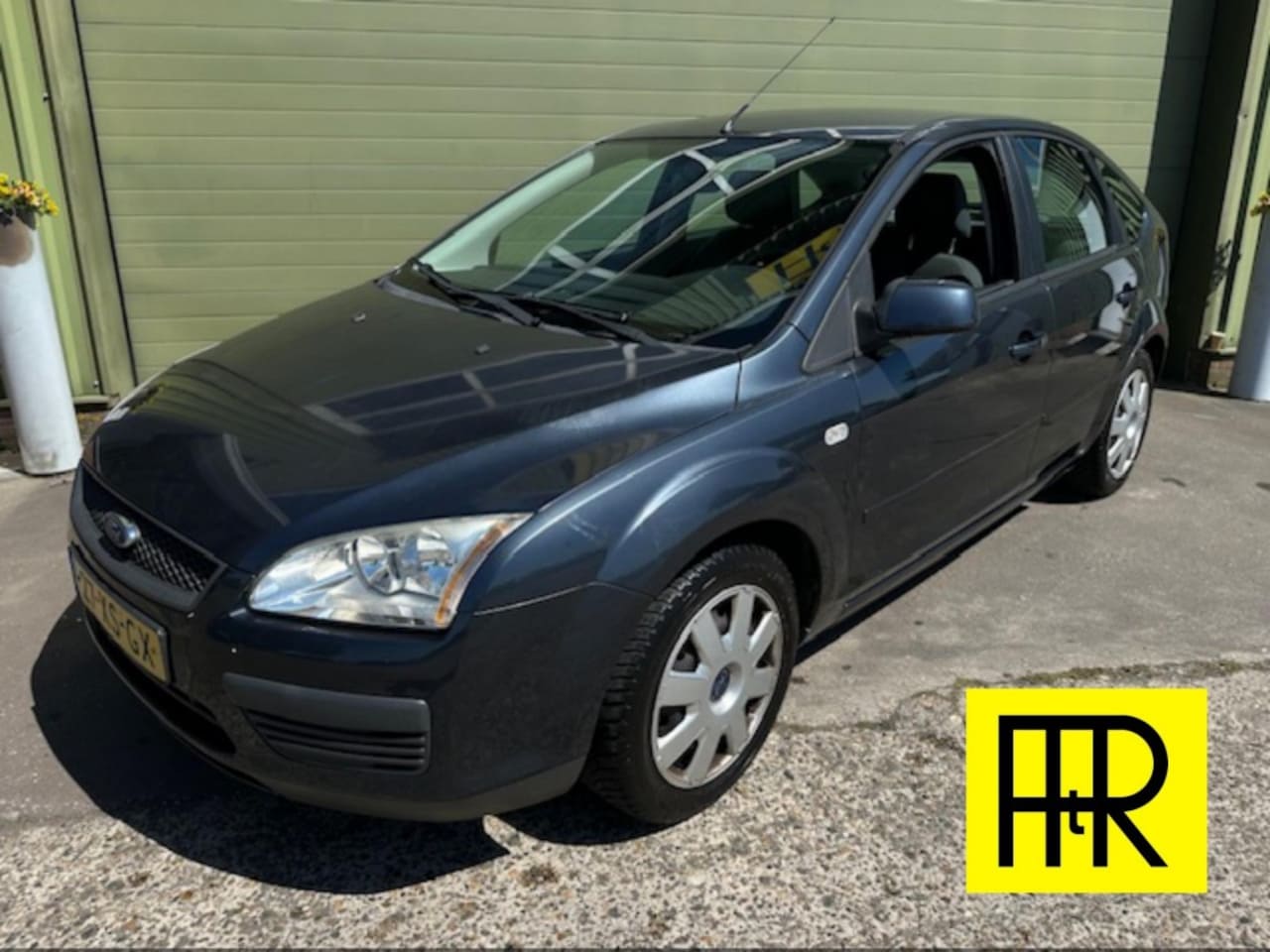 Ford Focus - 1.4 - 16V Trend Cruise + Trekhaak APK 09-2027 - AutoWereld.nl