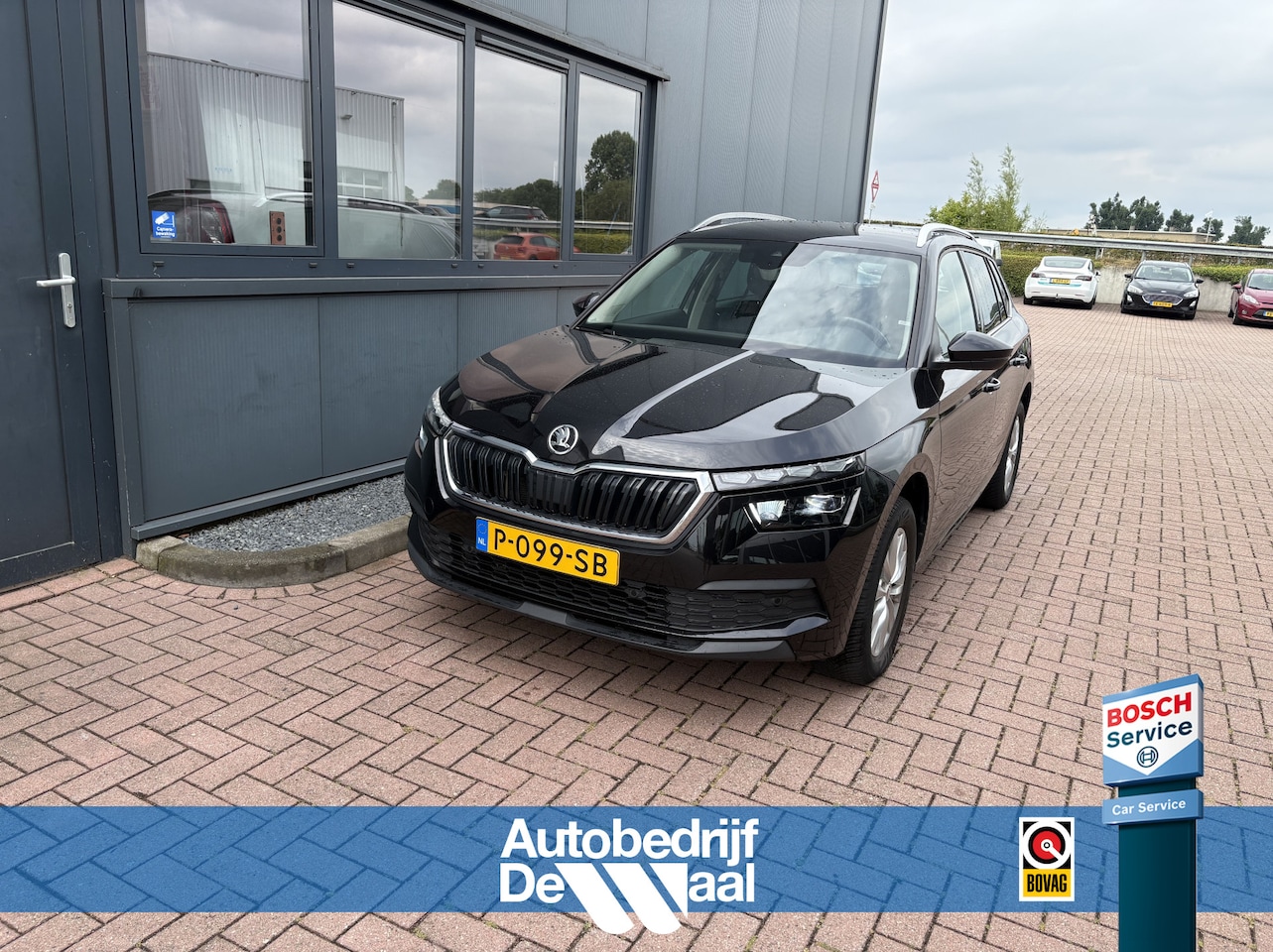 Skoda Kamiq - 1.0 TSi DSG 110pk Business Edition NAVI/CARPLAY/VIRTUAL/CLIMA/CRUISE/PDC/STOELVERWARMING - AutoWereld.nl