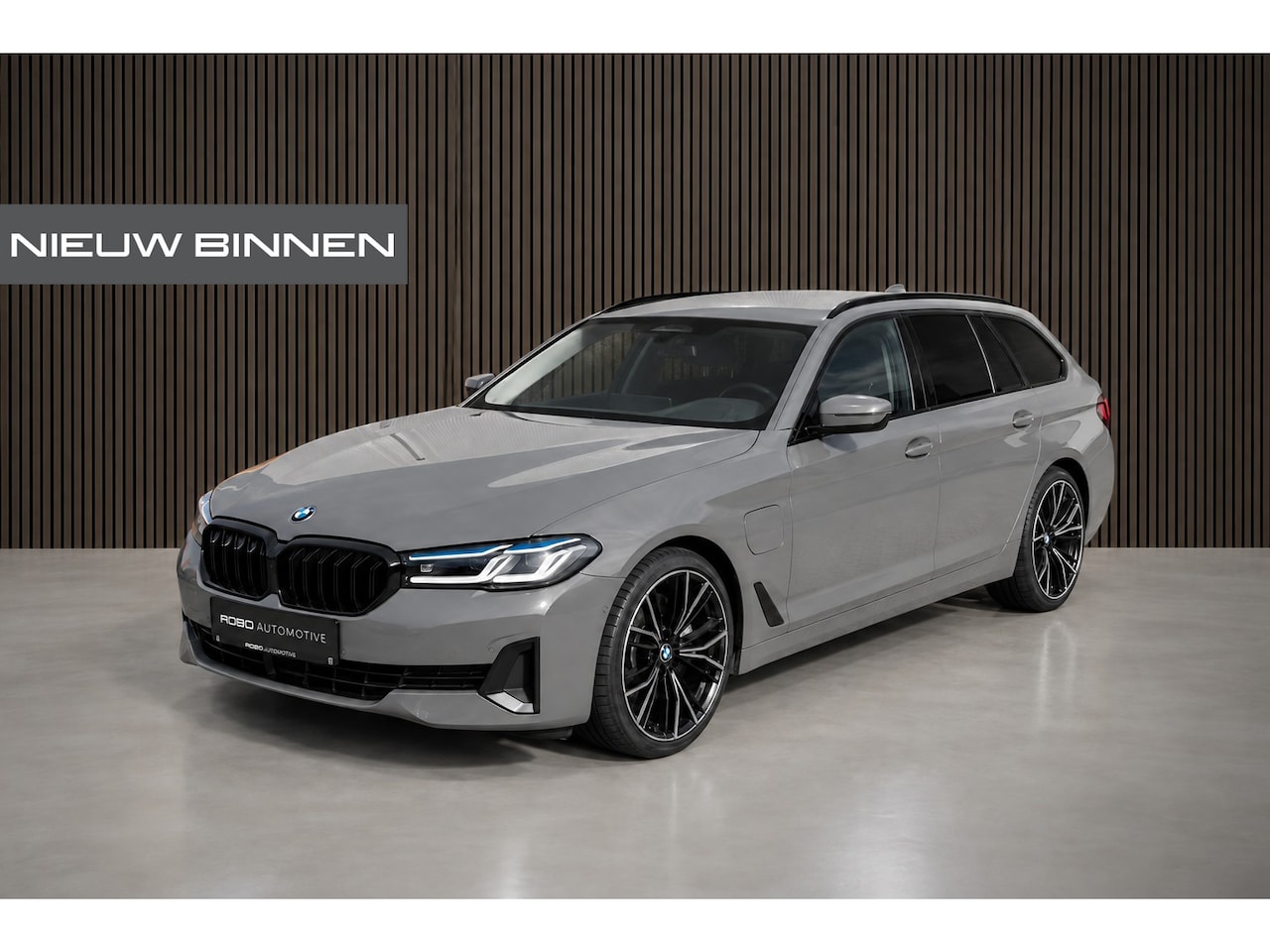 BMW 5-serie Touring - 530e xDrive Business Edition Plus | Harman Kardon | Stoelverwarming | Head-Up Display | 36 - AutoWereld.nl