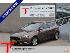 Ford Focus - 1.0 Lease Edition Stoelverwarming/Stuurverwarming/Navigatie/Bluetooth/Parkeersensoren MEEN