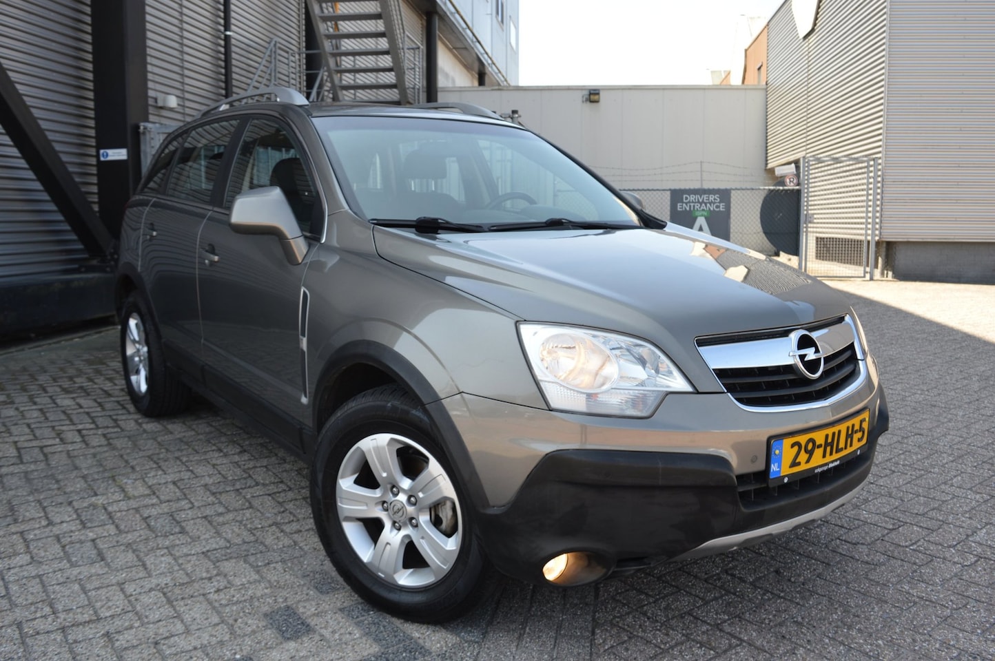 Opel Antara - 2.4-16V Enjoy bj09 navi airco elec pak trekhaak - AutoWereld.nl