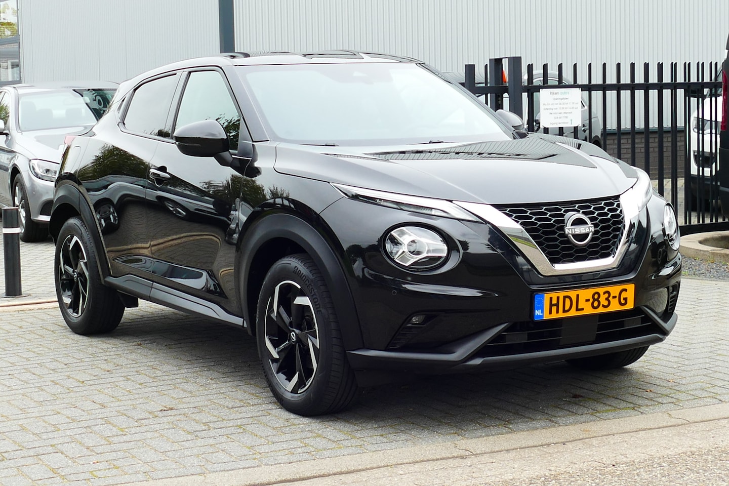 Nissan Juke - 1.0 DIG-T Business Design. Camera, Navi, Clima, Stoel&Stuur Verw, Full Led - AutoWereld.nl