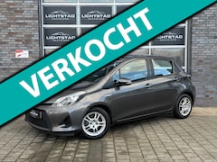 Toyota Yaris - 1.5 Full Hybrid Aspiration APK CLIMATE CRUISE APK ZUINIG