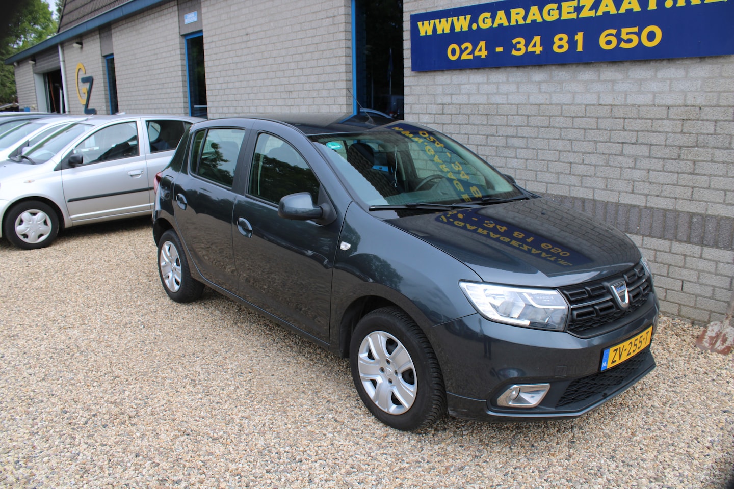 Dacia Sandero - 1.0 SCe Laureate Airco Lees tekst advertentie! - AutoWereld.nl