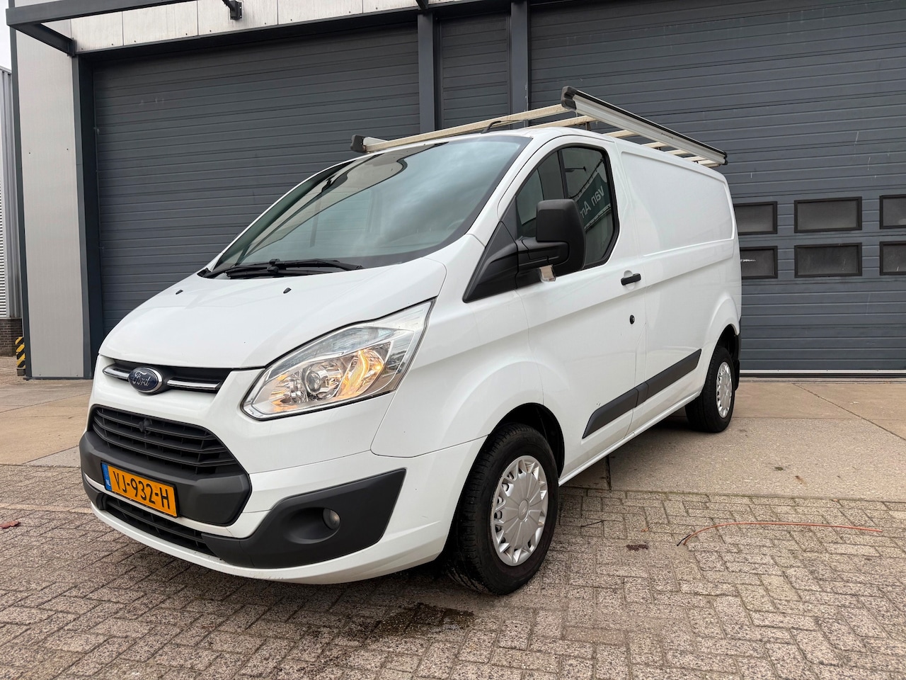 Ford Transit Custom - 270 2.2 TDCI L1H1 Trend 270 2.2 TDCI L1H1 Trend - AutoWereld.nl