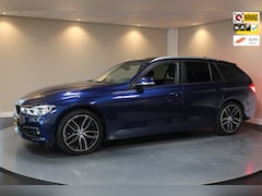 BMW 3-serie Touring - 318i Executive *Automaat* 2de Eigenaar|Dealer OH|Trekhaak|Cruise|Navi|PDC|18''Velgen|NAP
