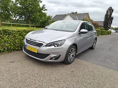 Peugeot 308 - 1.6 THP Première CLIMA/NAVI/PANO BJ 2013