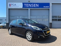 Peugeot 208 - 1.2 PureTech Blue Lion | Trekhaak | Navigatie| Cruise Control |