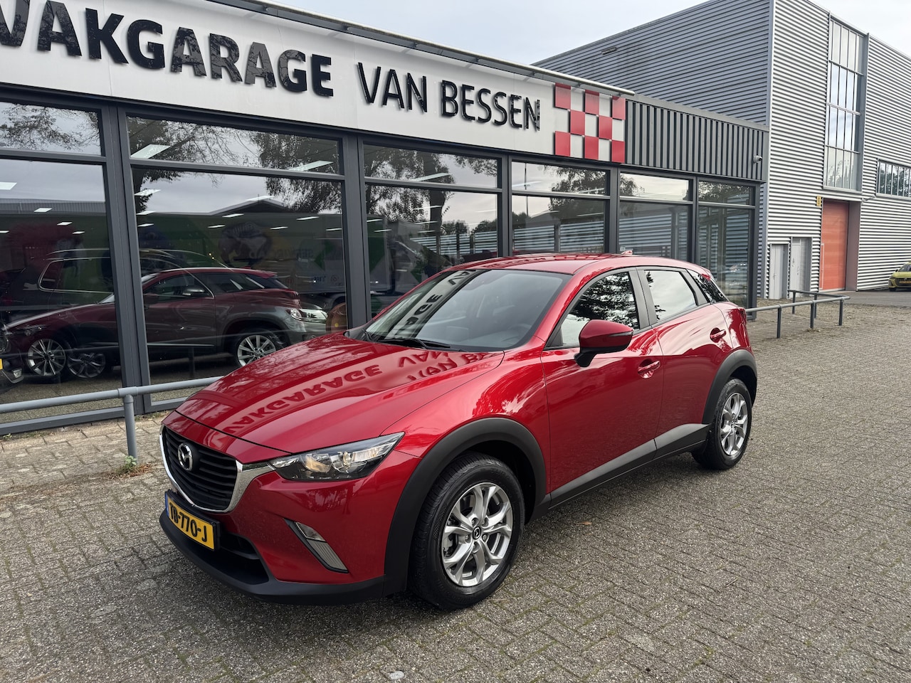 Mazda CX-3 - 2.0 SkyActiv-G 120 Dynamic AUTOMAAT - AutoWereld.nl