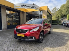 Peugeot 2008 - 1.2 PureTech Blue Lion Airco Navi Panodak
