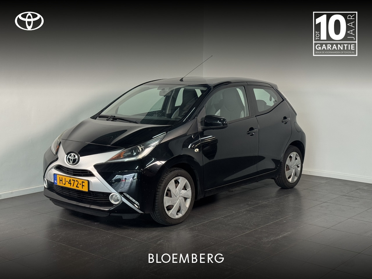 Toyota Aygo - 1.0 VVT-i x-play | Achteruitrijcamera | Airco | Lage km stand | - AutoWereld.nl