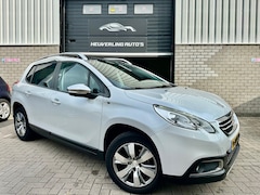 Peugeot 2008 - 1.2 PureTech Style | Cruise | Clima | Pano | PDC