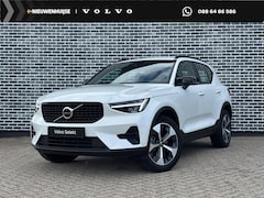 Volvo XC40 - 2.0 B4 Plus Dark | Trekhaak | Lichtmetalen Velgen 19 inch | All-Season banden | Harman Kar