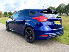 Ford Focus - 1.5 ST-Line