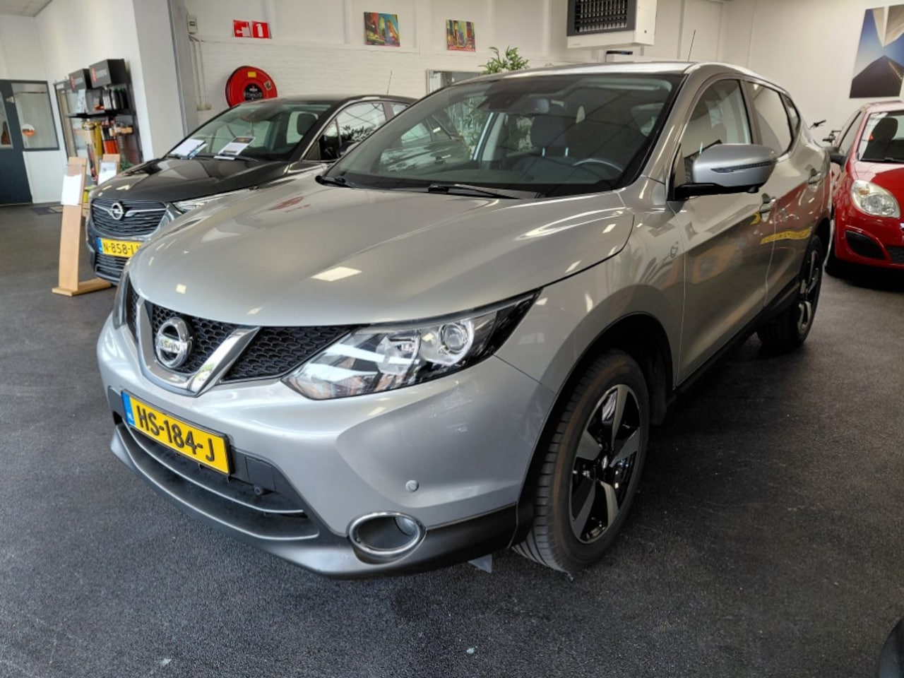 Nissan Qashqai - 1.2 Connect | AUT. | Trekhaak | 18" velgen - AutoWereld.nl