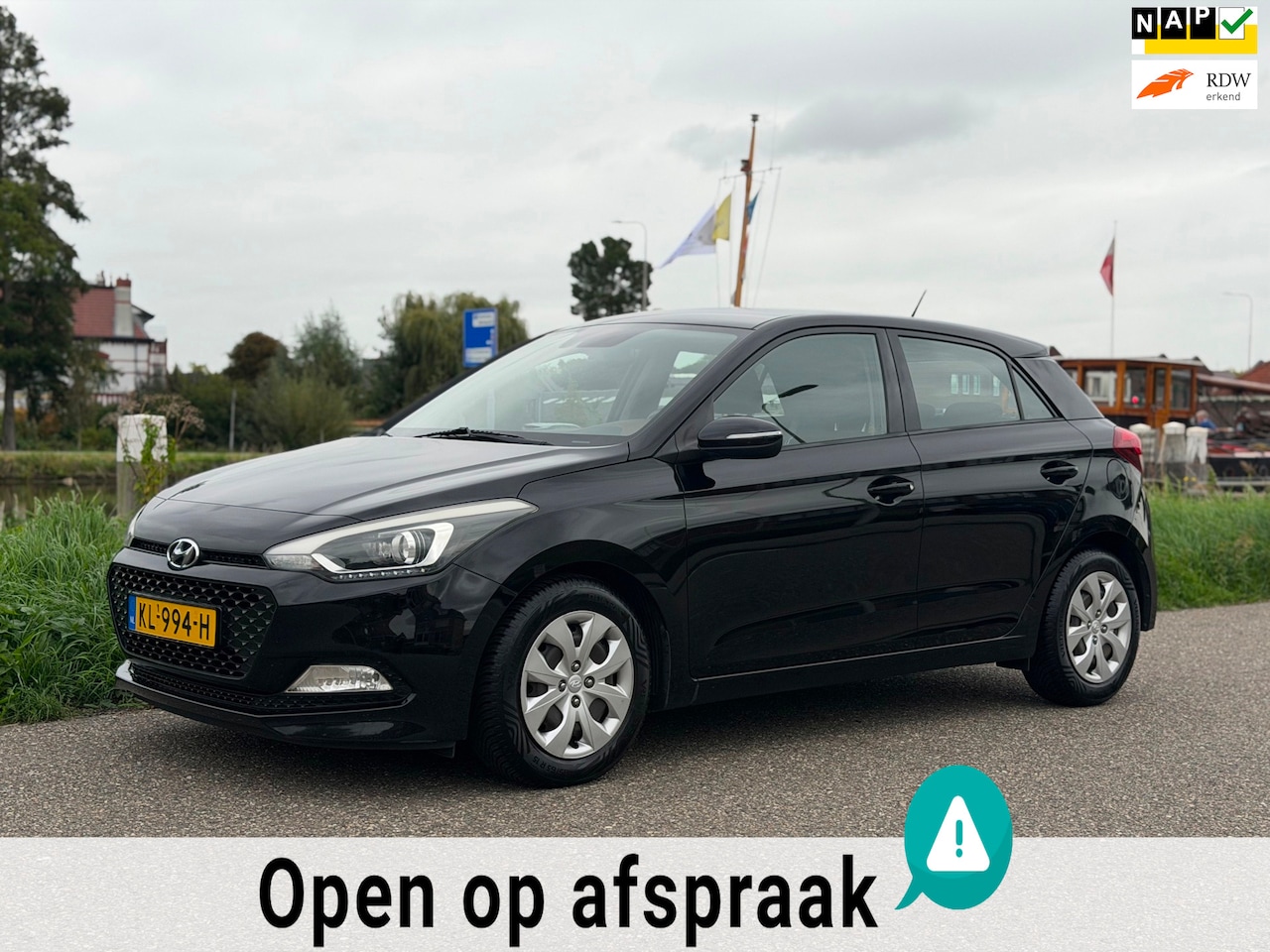 Hyundai i20 - 1.2 HP i-Motion CLIMA CRUISE LANE ASSIST NAP - AutoWereld.nl
