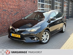 Toyota Auris Touring Sports - 1.2T Aspiration AchteruitrijCam./Trekhaak/LaneAss./Clima/Airco/Cruise/Bluetooth/Navi/LM16"