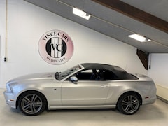 Ford Mustang - 3.7L V6 Cabriolet
