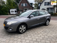 Renault Mégane Estate - 1.5 dCi Dynamique Ecc Autom Isofix trekh APK goed lm cruise