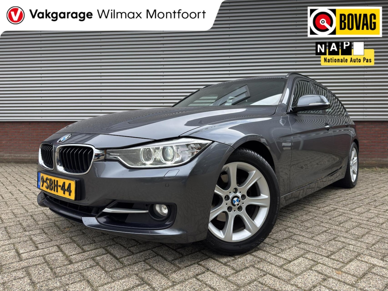 BMW 3-serie Touring - 320i High Executive|Grote Navi|LED|Cruise|Clima| - AutoWereld.nl