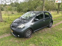 Toyota Aygo - 1.0 VVT-i Comfort apk t/m 05-08-2027