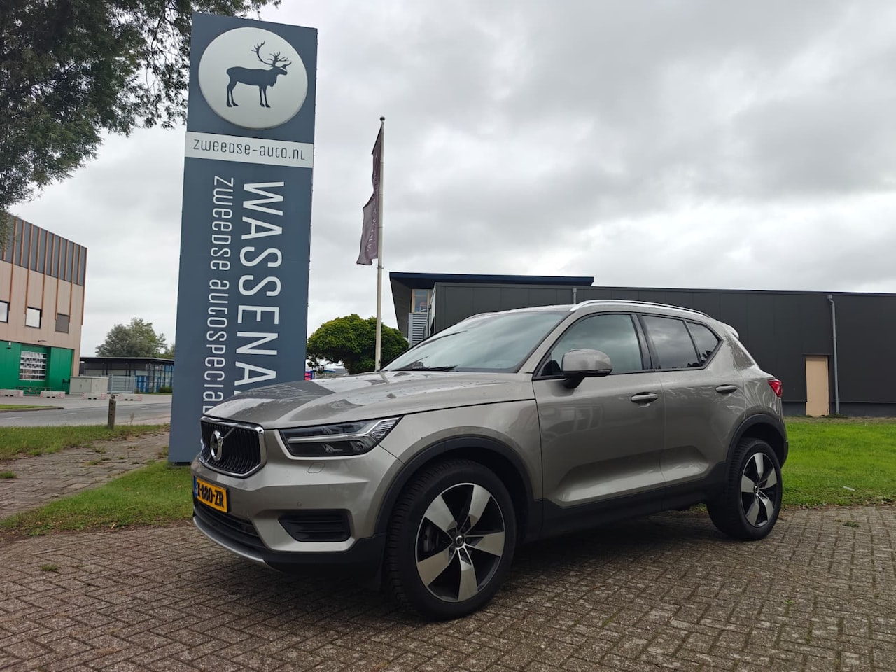 Volvo XC40 - T3 Business Pro | Rijklaarprijs | Trekhaak | Automaat | - AutoWereld.nl