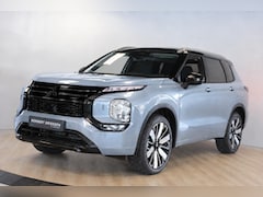 Mitsubishi Outlander - 2.4 PHEV Instyle | Moonstone Grey | Schuif- kanteldak | Leer