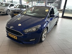 Ford Focus - 1.0 Titanium Achteruit rij cam NW APK BJ 2016