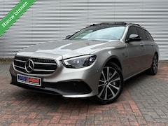 Mercedes-Benz E-klasse Estate - 300 de 4MATIC Pano Camera Carplay 2020 Facelift Model Nightpakket Vol Opties Eerste Eigena