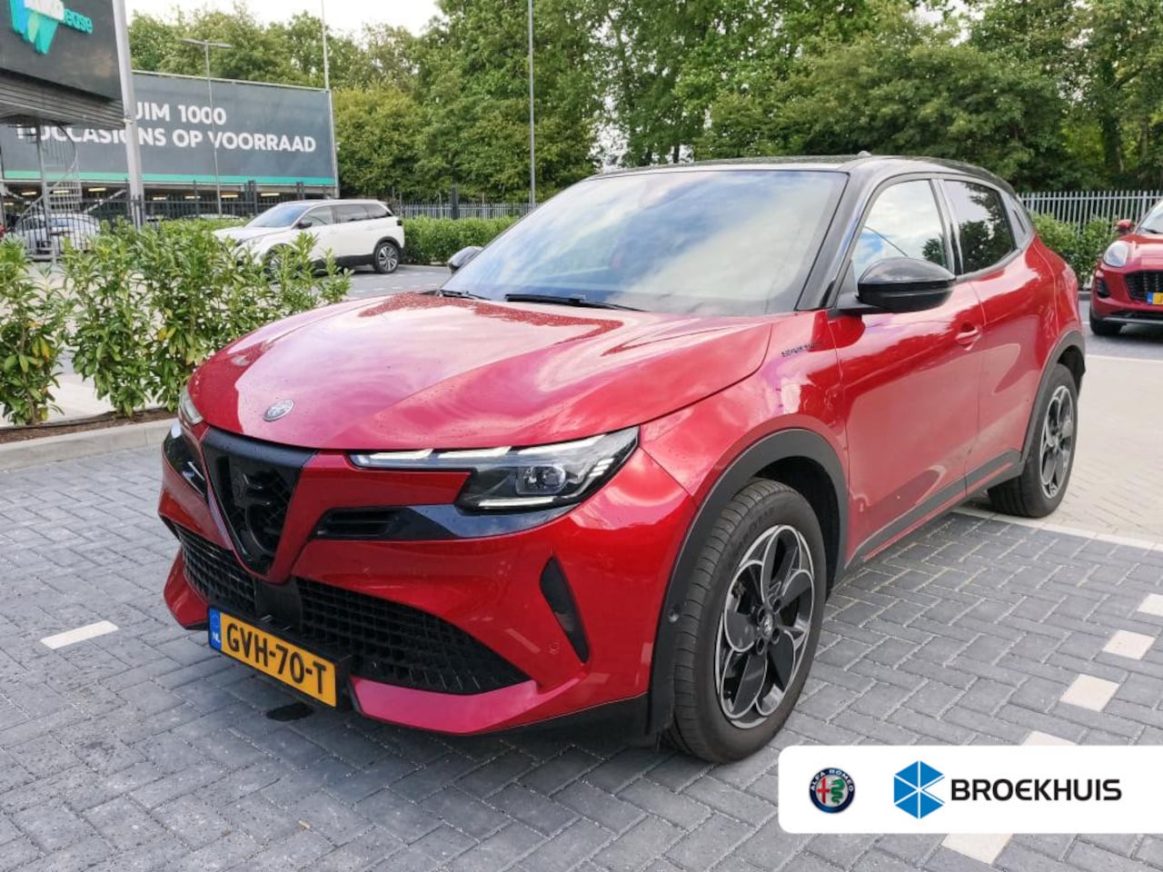 Alfa Romeo Junior - Elettrica Speciale 54 kWh | 97% SOH | Carplay | Clima | Adaptieve cruise | Camera | Stoelv - AutoWereld.nl