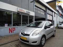 Toyota Yaris - 1.0 VVTi Acces