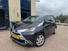 Toyota Aygo - 1.0 VVT-i- bluetooth- unieke kmstand- automaat