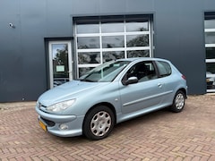 Peugeot 206 - 1.4 Forever
