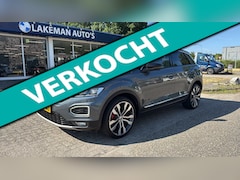 Volkswagen T-Roc - 1.5 TSI Automaat Sport R-Line Pano Navi Carplay LED Digital Greyline Huurkoop Inruil APK G