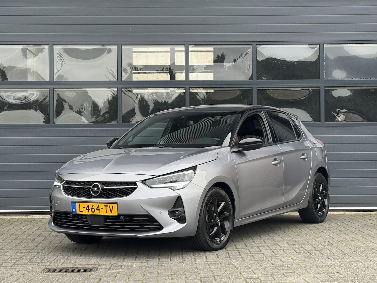 Opel Corsa - 1.2 GS LINE I AUTOMAAT I P-CAMERA I APPLE CARPLAY I ALL-IN PRIJS - AutoWereld.nl