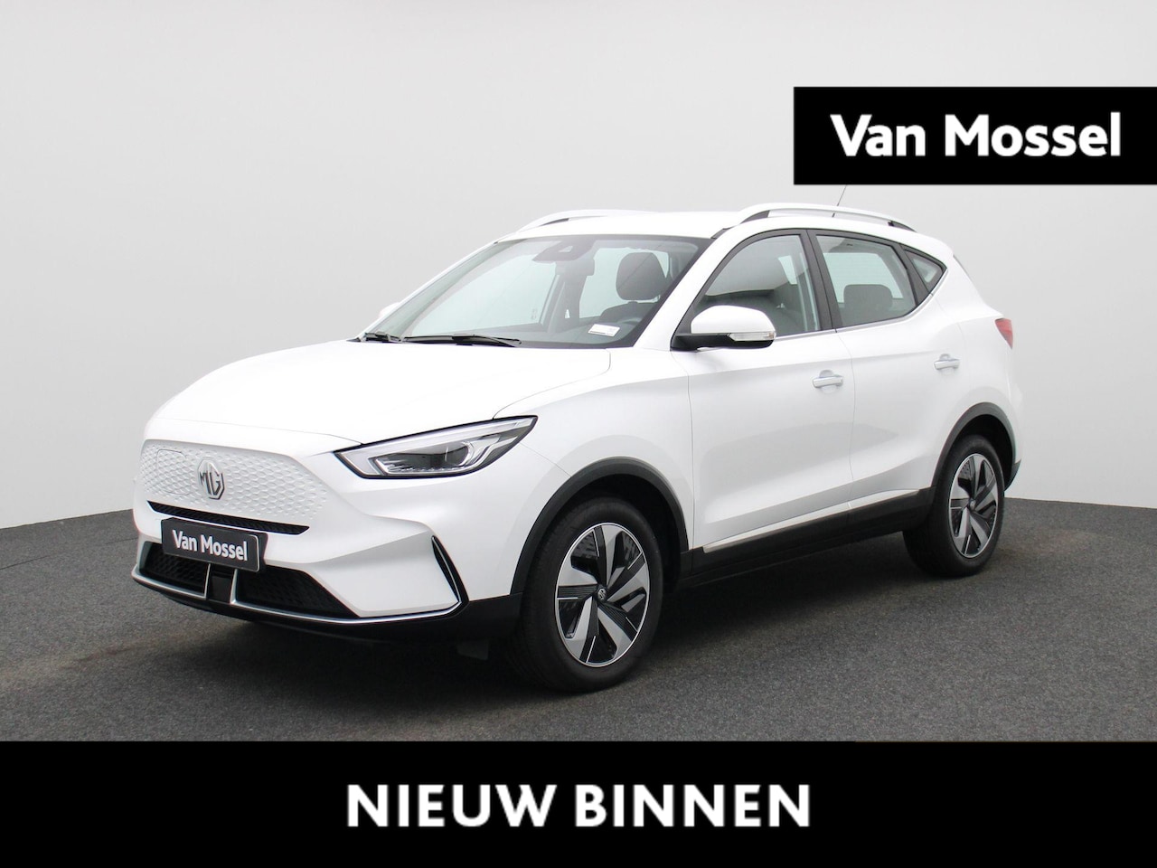 MG ZS - Long Range 72 kWh Comfort | WORDT VERWACHT | ACHTERUITRIJCAMERA | STOELVERWARMING | APPLE - AutoWereld.nl