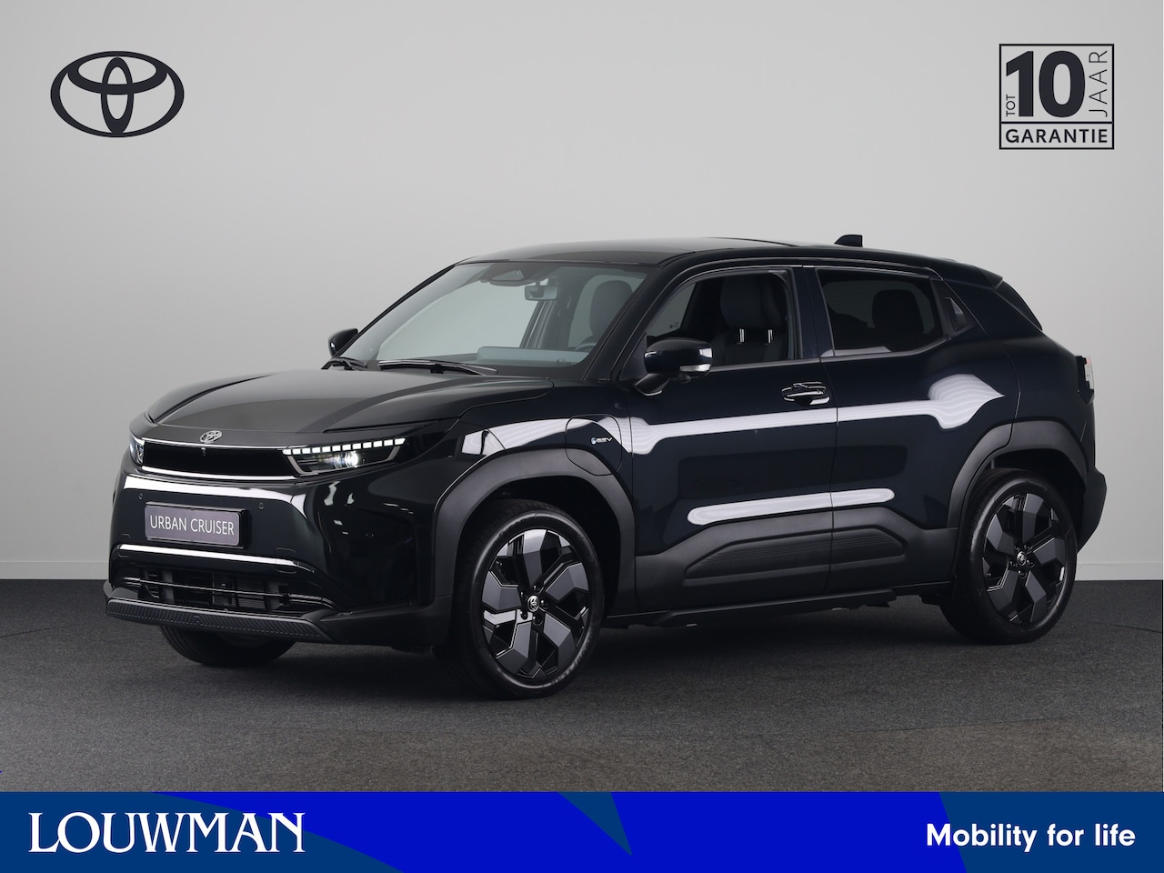 Toyota Urban Cruiser - Executive 61 kWh *DEMO* | 360 Camera | Metaallak | - AutoWereld.nl
