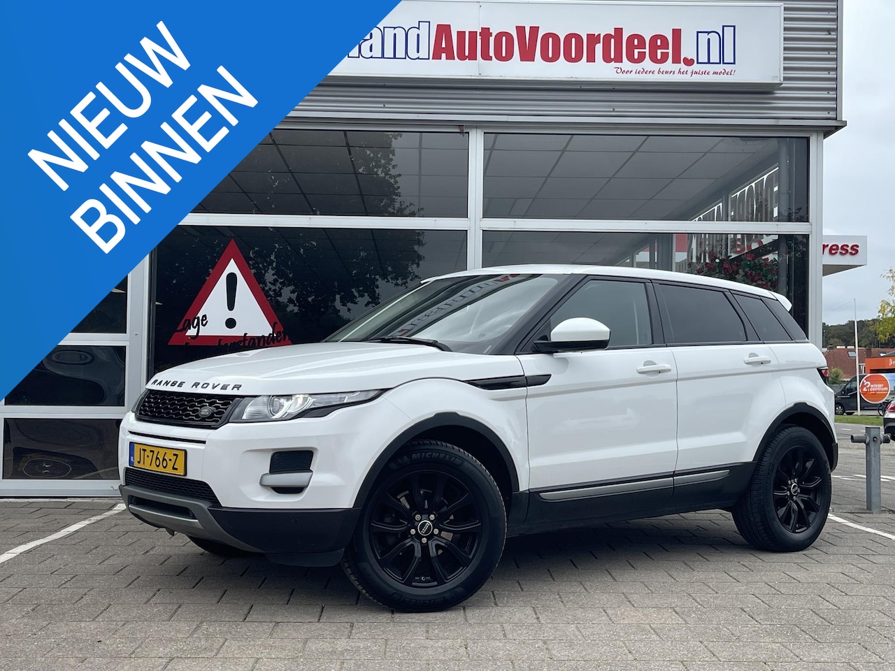 Land Rover Range Rover Evoque - 2.2 TD4 4WD Dynamic 2.2 TD4 4WD Dynamic - AutoWereld.nl